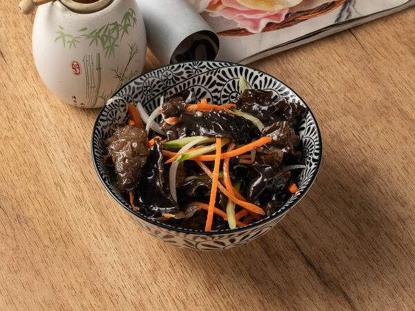 Цзао Ван - Салат из древесных грибов