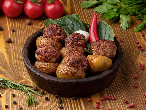 Сухумский дворик - Шампиньоны фаршированные с мясом