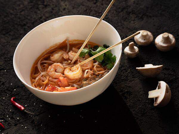 Рамен между нами - Суп Том Ям с креветками