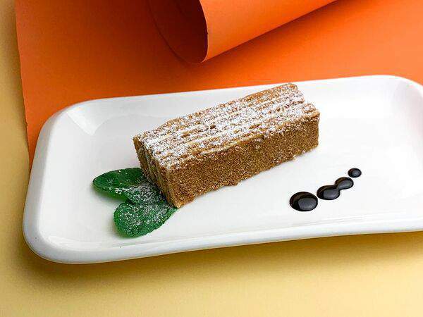 Ирис - Медовик