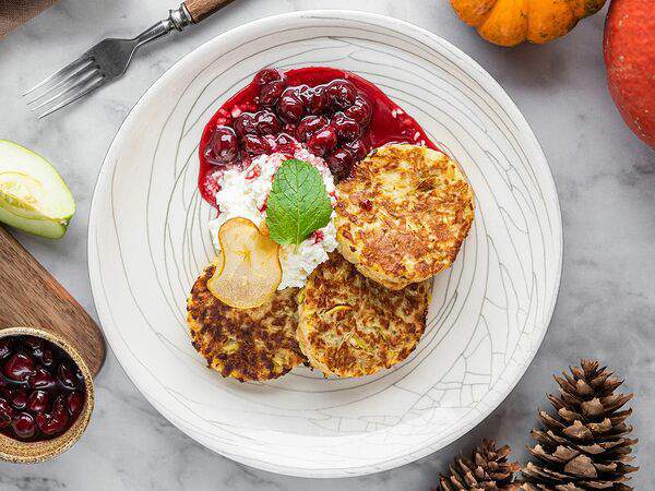 Eat fresh - Яблочные оладьи