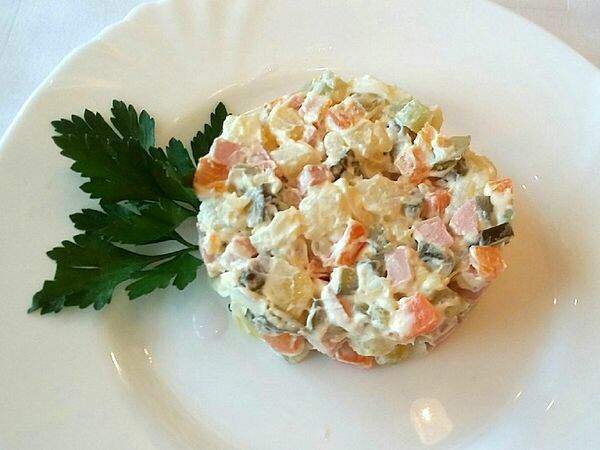 Московский - Салат Оливье