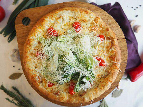 Вилла Подлипки - Пицца Цезарь из дровяной печи