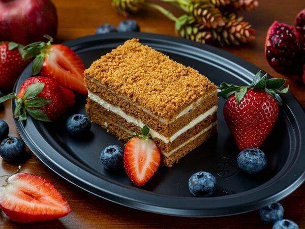 Пицца Кофе - Торт Медовик