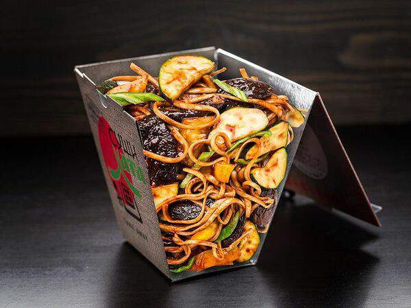 Суши хата - Лапша с овощами