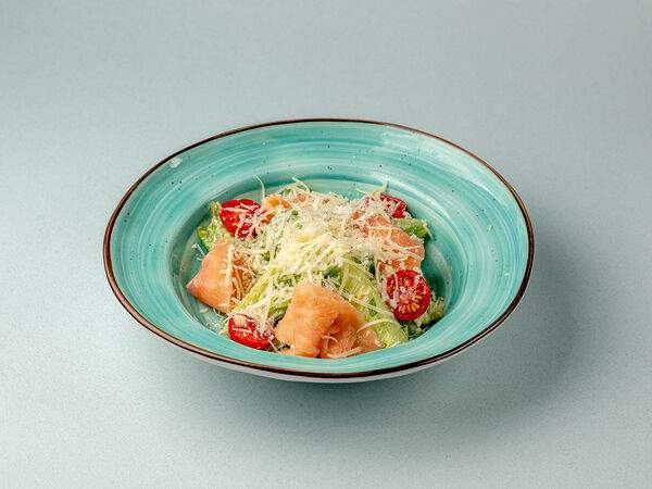 Гурман Булкинъ - Салат Цезарь с лососем