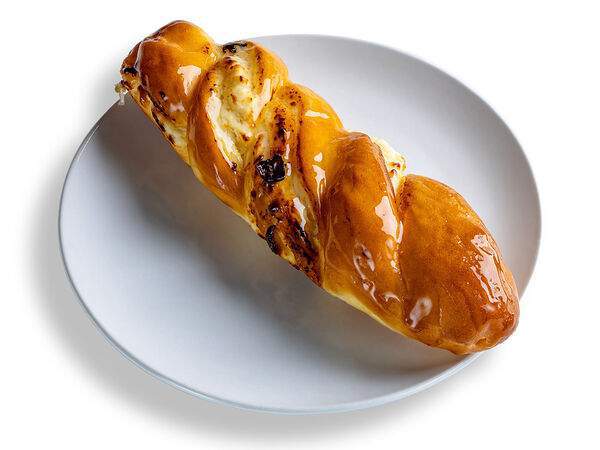 Ред-Буфет - Плетенка с творогом и изюмом