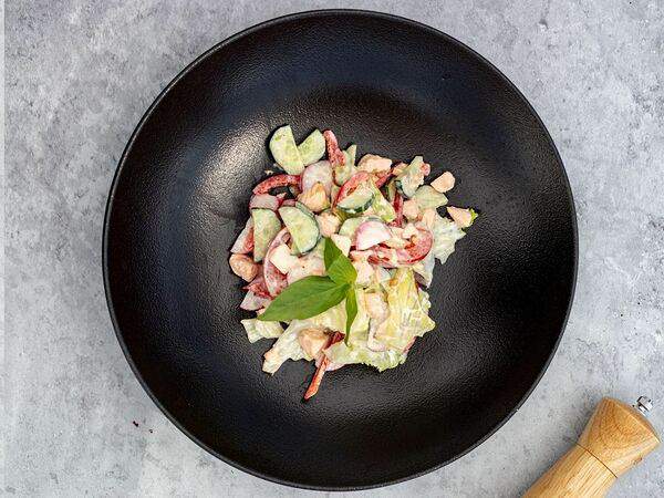 Gagarin Gastro Bar - Салат с семгой