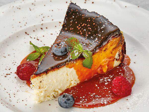 Эй, Джованни! - Обожженный чизкейк с соусом соленая карамель