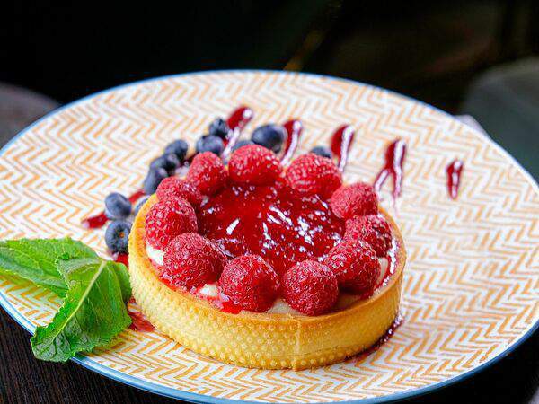 Ribs - Тарт с малиной и лимоном