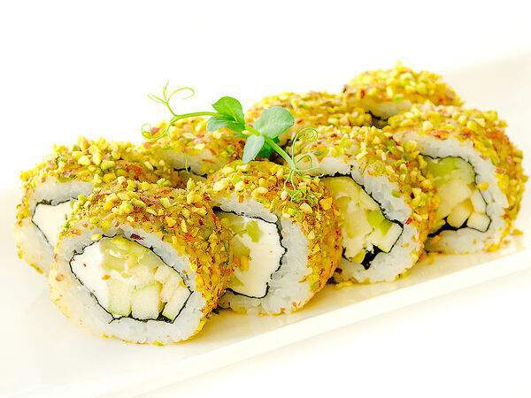 Fusion Sushi - Ролл с фисташковым орехом