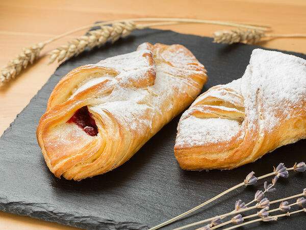 Пышка Малышка - Слойка с брусникой