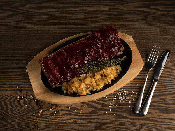 Red finch pub - Ребра свиные Бостон