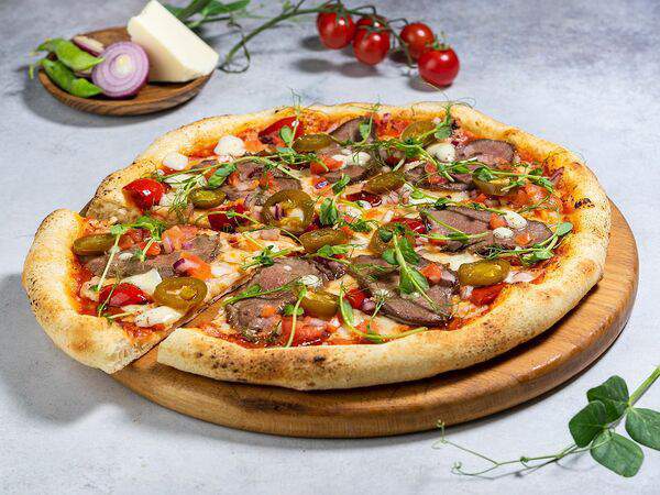 Базилико-пицца - Пицца с томленой говядиной