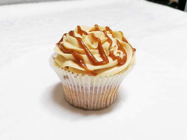 Три правила - Капкейк с соленой карамелью