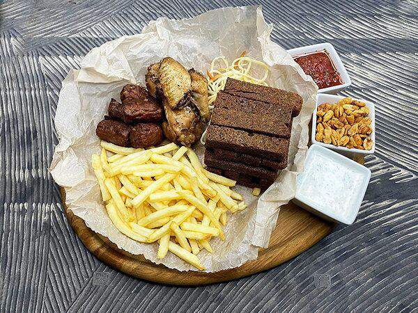 Lukum lounge cafe - Пивной сет на 4 персоны