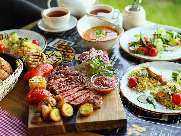 Ресторан ИТLE HALAL  СТЕЙК-КАФЕ в Казани