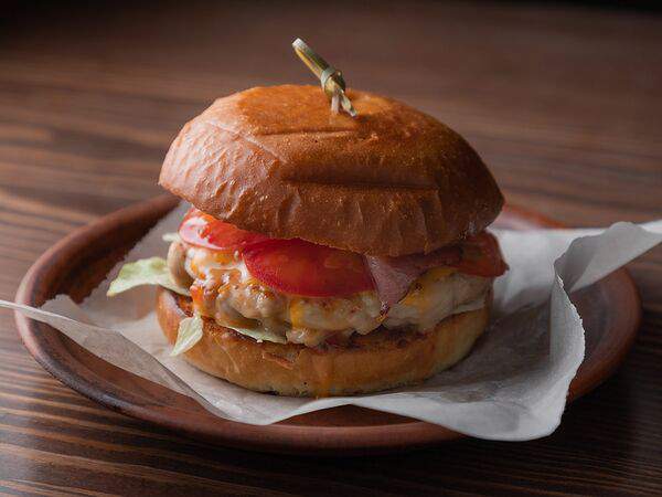 Сегодня можно - Бургер куриный по-тайски