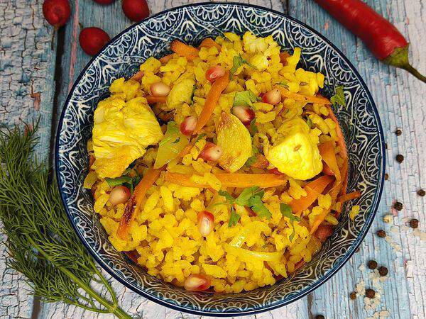 Аджика - Ароматный плов с мясом цыплёнка и зернами граната