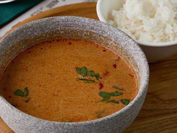 Дорогая, буду поздно - Том-кха