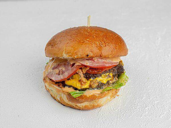 BBQ & Burgers - Дабл барбекю