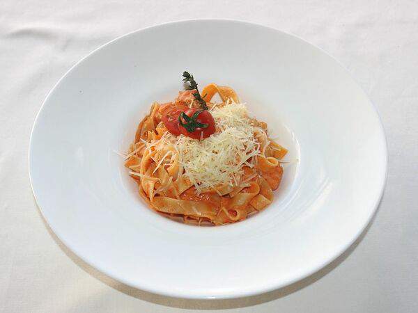 Каравелла - Паста с копченым лососем