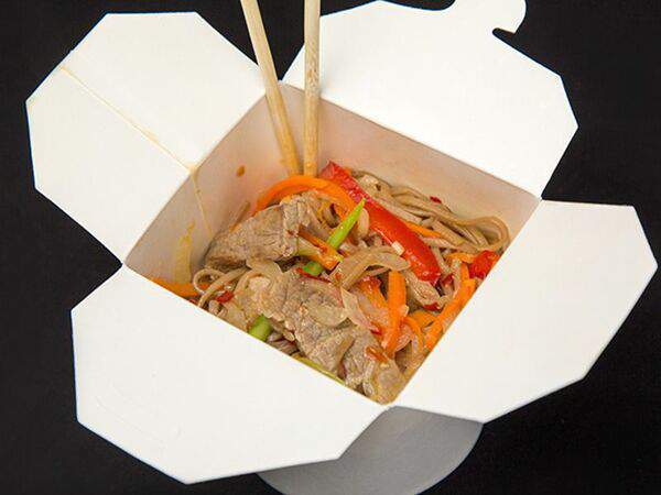 Аригато - Соба с Говядиной в сладко-остром соусе