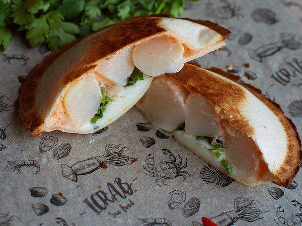 Icrab - Пита с гребешком и кинзой