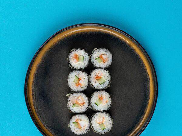 Ресторан честных цен - Горячий ролл с креветкой и лососем