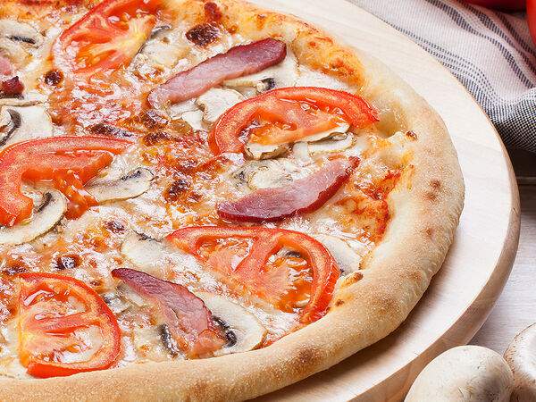 Il Caffe - Пицца Прошуто Фунги