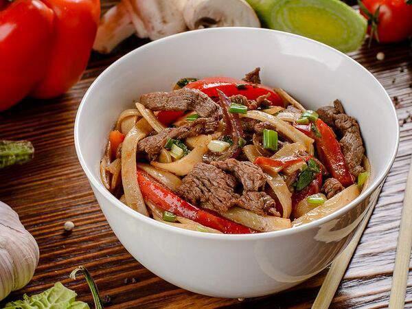 Плов хауз - Удон с говядиной