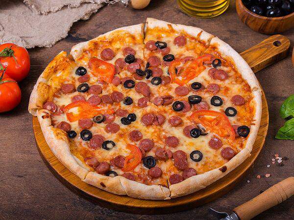 Шашлычная на Ватутина - Пицца Охотничья