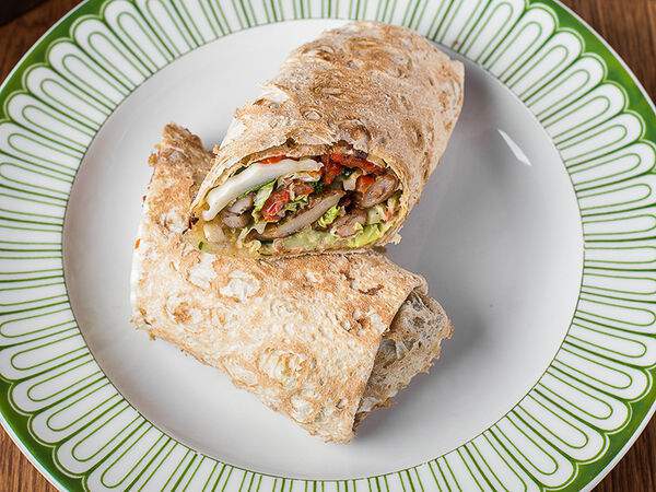 R14 - Шаверма с курицей и свежими овощами