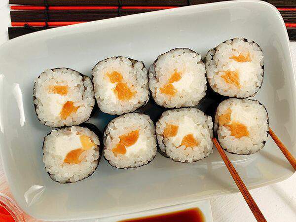 Пицца Сан - Ролл Сливочный лосось