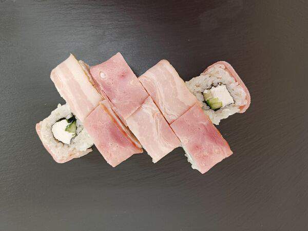 Good Sushi - Ролл с беконом