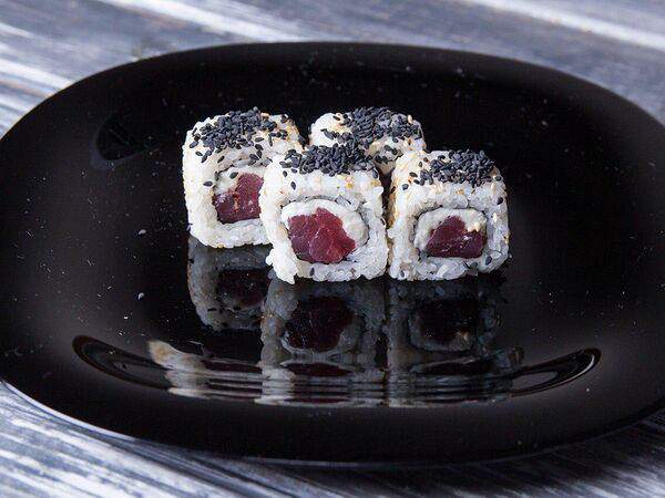 Авокадо - Магуро ролл