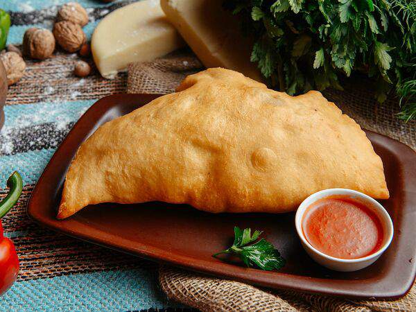 Hurma - Чебурек с говядиной и свининой