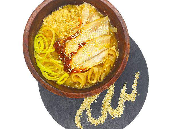 Сура суши - Набэ с угрём