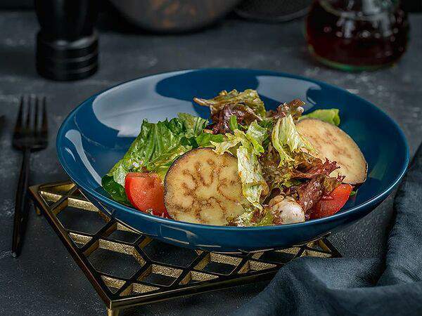 Кафе Миндаль - Салат Пармеджано