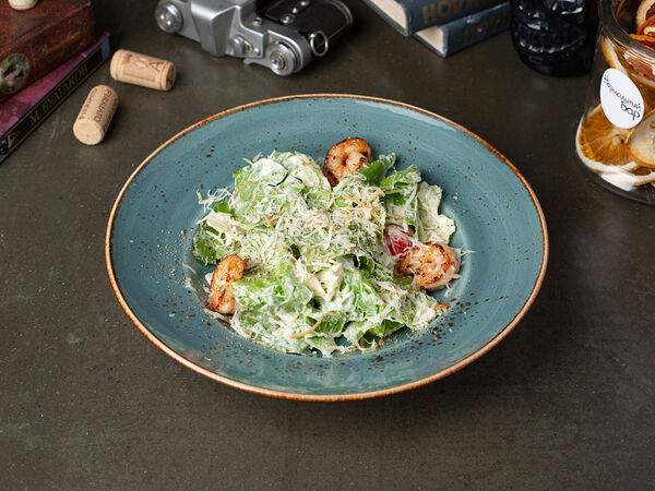 Нормальный Бар - Салат Цезарь с креветками