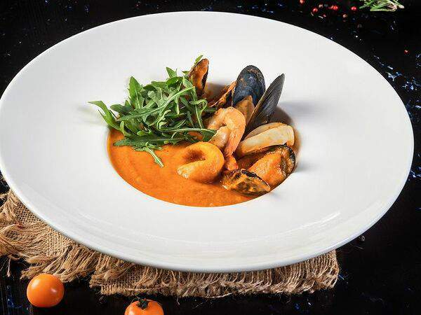 Джентльмены удачи - Томатный суп с морепродуктами