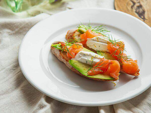 Франческо - Брускетта с лососем