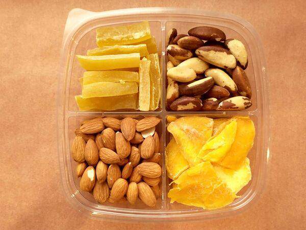 Лаврушка - Смесь из орехов и сухофруктов