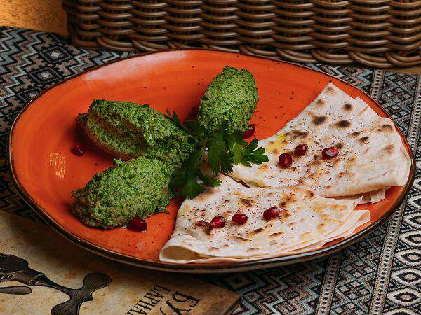 Бульвар - Пхали со шпинатом