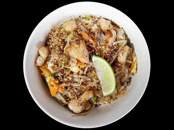 Бангкок - Пад Тай с курицей