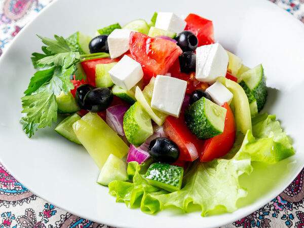 Кафе на Моисеенко - Салат Греческий