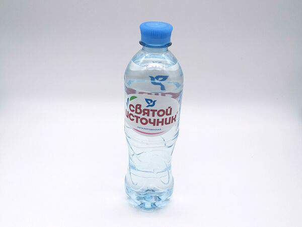 Кафе-пекарня Susser - Вода негазированная Святой источник 0,5 л
