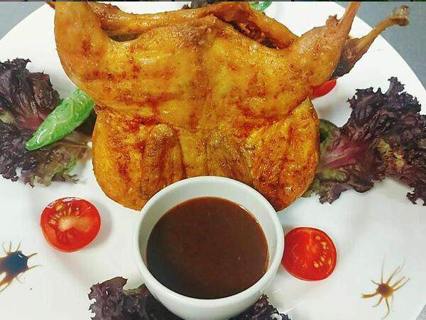 Бакинский дворик - Цыпленок Табака