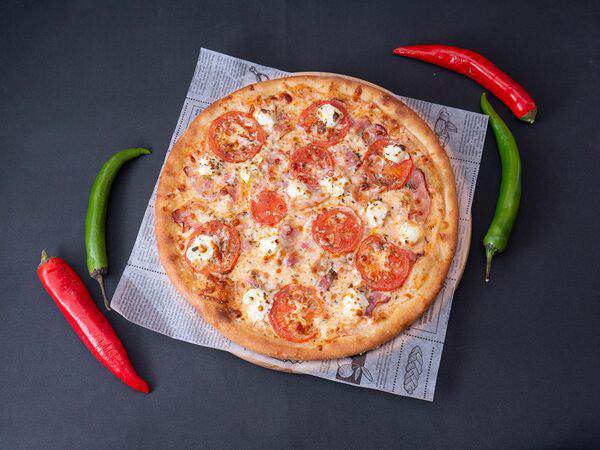 Tabasco - Пицца Бекон и сливочный сыр