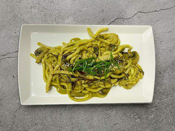 Mr Tako - Вок с индейкой и желтым карри